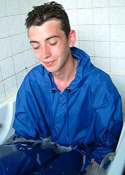 Foam bath poncho cape